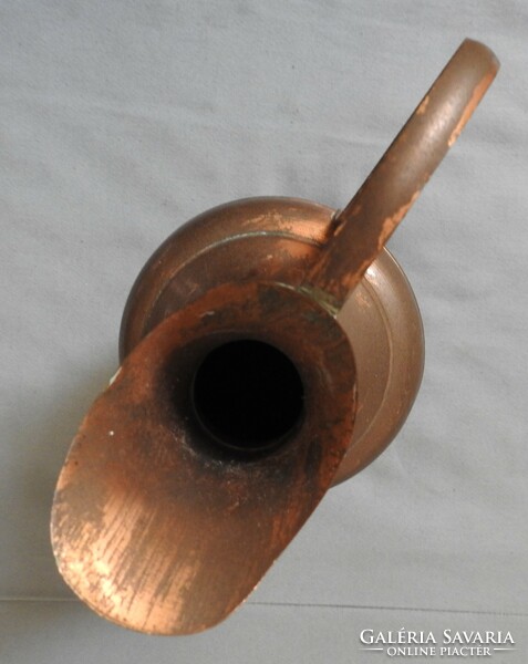 Copper carafe with pattern - spout