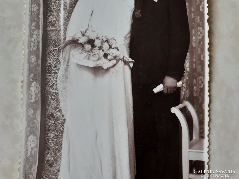Régi esküvői fotó menyasszony vőlegény fénykép