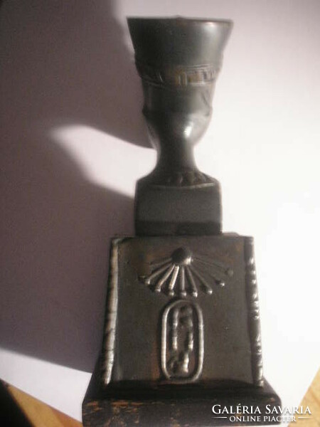 Antique bronze bust of Nefertiti with hieroglyphs, rarity for sale