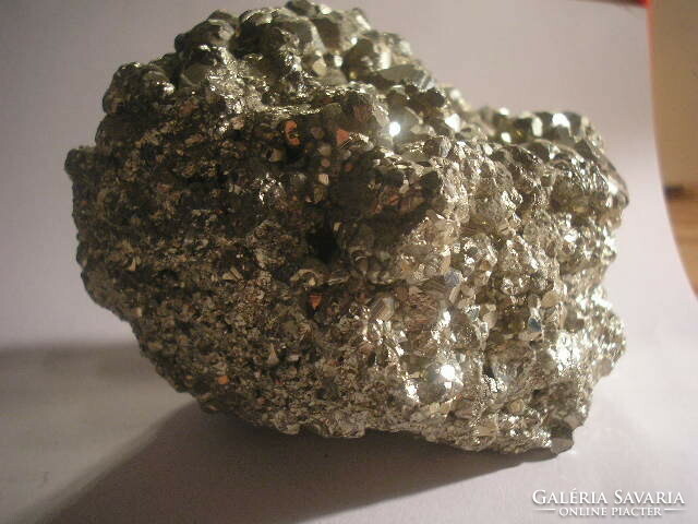 U2 contains gold? By adding pyrite to jewelry making, jewelry making can be built into 661 gr silver