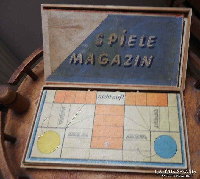 Spiele magazine - antique board game set 3