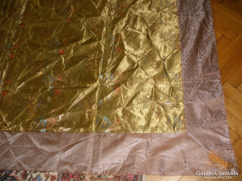 Silk tablecloth, for a large table or bed