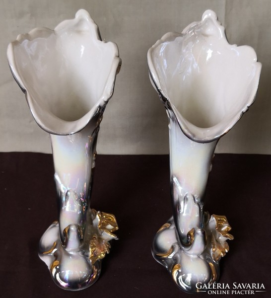 DT/100 - Ritkaság! Capodimonte bőségszaru váza pár