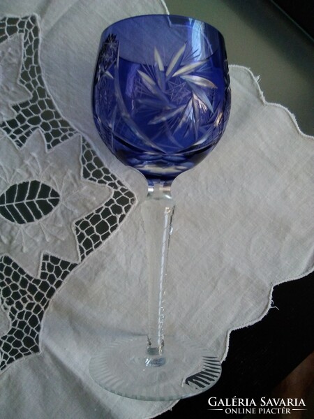 Kék kristály pezsgős készlet, gyönyörű színnel és metszéssel!