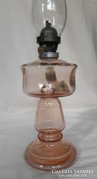 Antik régi asztali petróleum lámpa rosé pezsgő szín üveg test talp öblöny kanóccal 19. sz nagyméretű