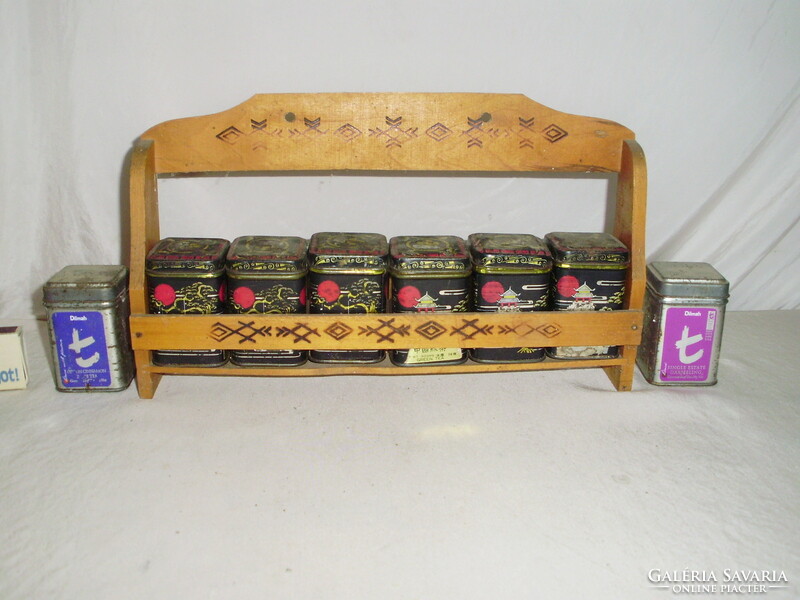 Retro wooden wall-mounted spice holder plate box with spice racks
