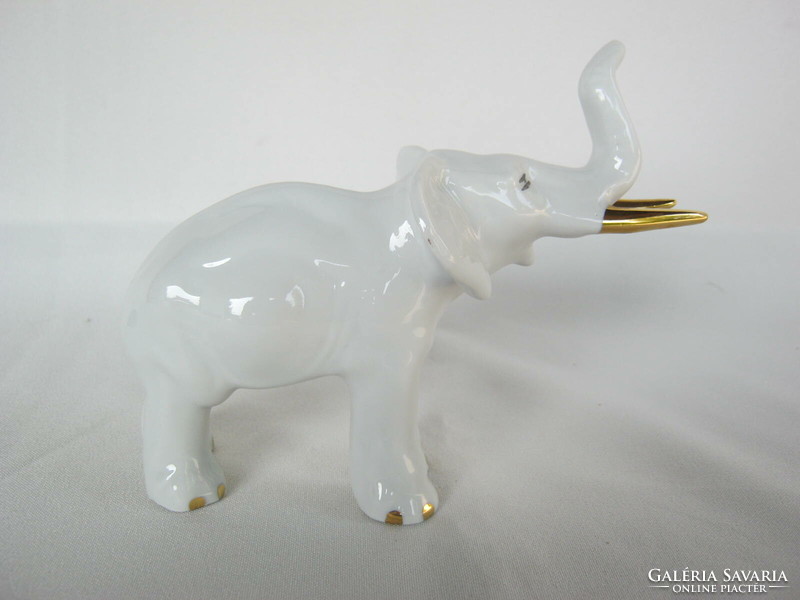 Cmielow Bogucice  porcelán elefánt