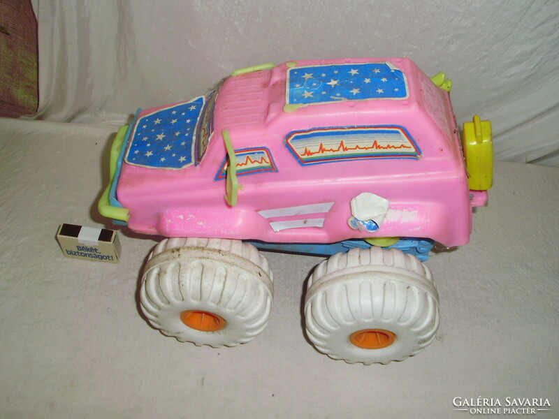 Retro toy car - vinyl, plastic