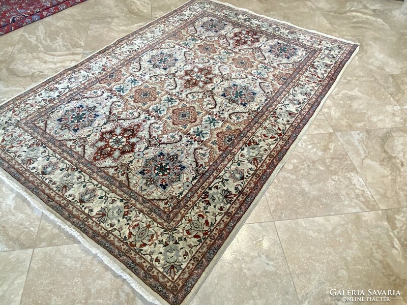 Iran tabriz extra Persian carpet 230x154