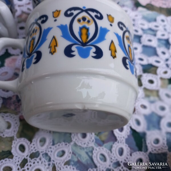 6 retro Zsolnay mugs