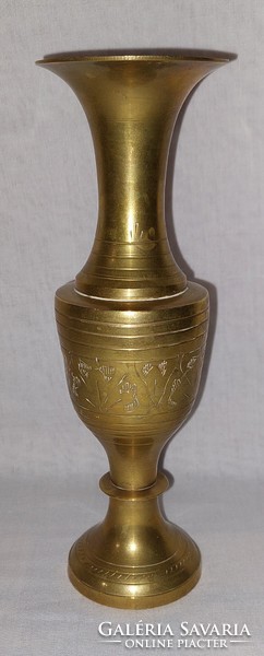 Indiai sárgaréz váza  (20cm)