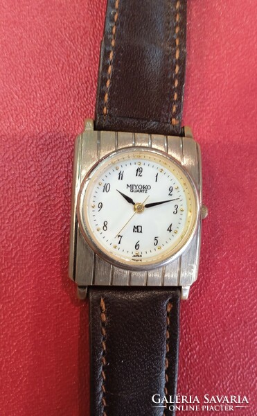 Miyoko Japanese vintage women's watch, in working condition.