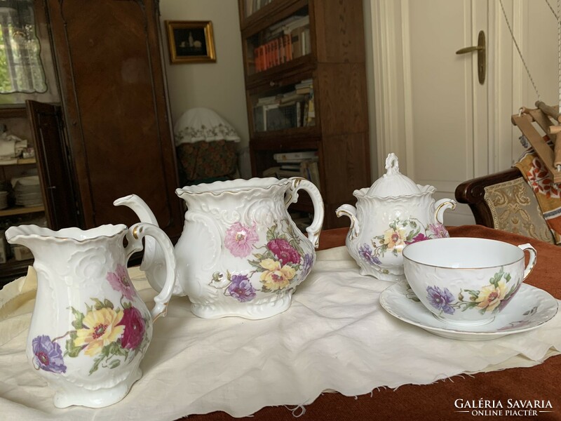 Victoria Austria porcelán teás készlet