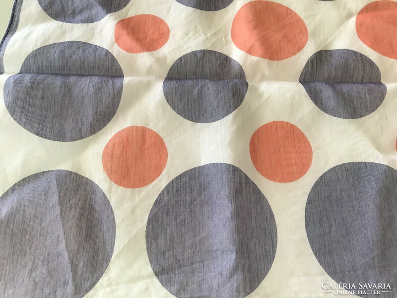 Dotted scarf with pale purple and red dots, 67 x 65 cm