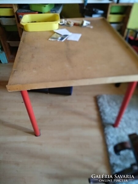 Field table 200*120 cm, also good for highways, negotiable