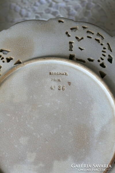 Ritka! Antik Zsolnay porcelánfajansz tányér, gyönyörű áttört minta, gyűjteményi darab (nr.1)