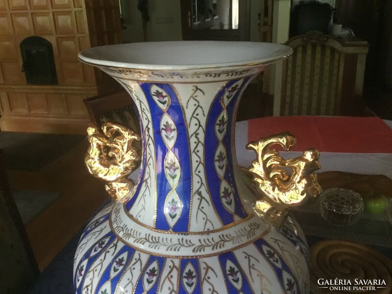 Vase, 40 cm, in beautiful flawless condition, rarity