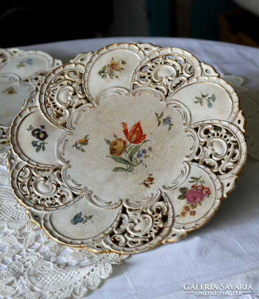 Rare! Antique Zsolnay porcelain faience plate, beautiful openwork pattern, collector's item (1)