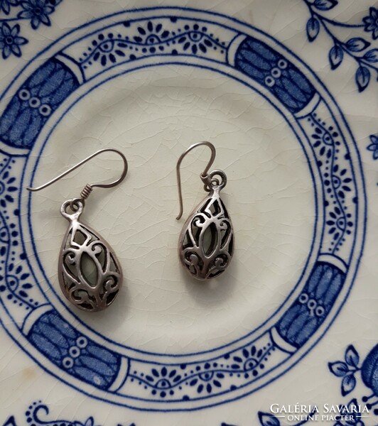 Thai marked silver (925) earrings
