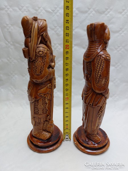 2 ceramic figurines from the East, 25 cm statue