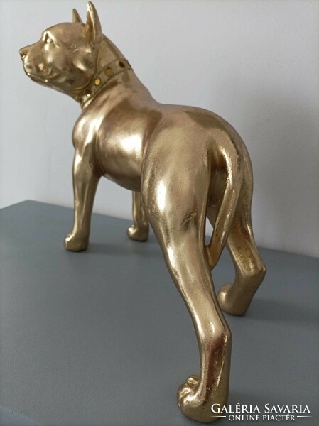 Pitbull, dog statue