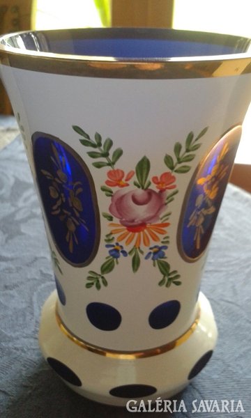 Cseh hántolt üveg antik váza