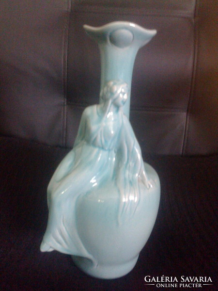 Zsolnay : szép, hibátlan váza