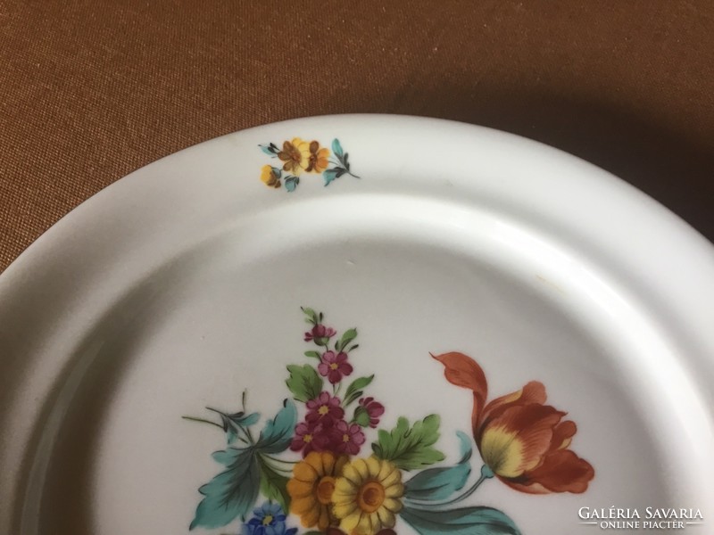 Gyönyörűséges Fischer és Mieg tányér, 18 cm-es