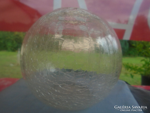 Retro ... Karcagi Berekfürdői fátyolüveg repesztett üveg váza GÖMB VÁZA  HIBÁTLAN