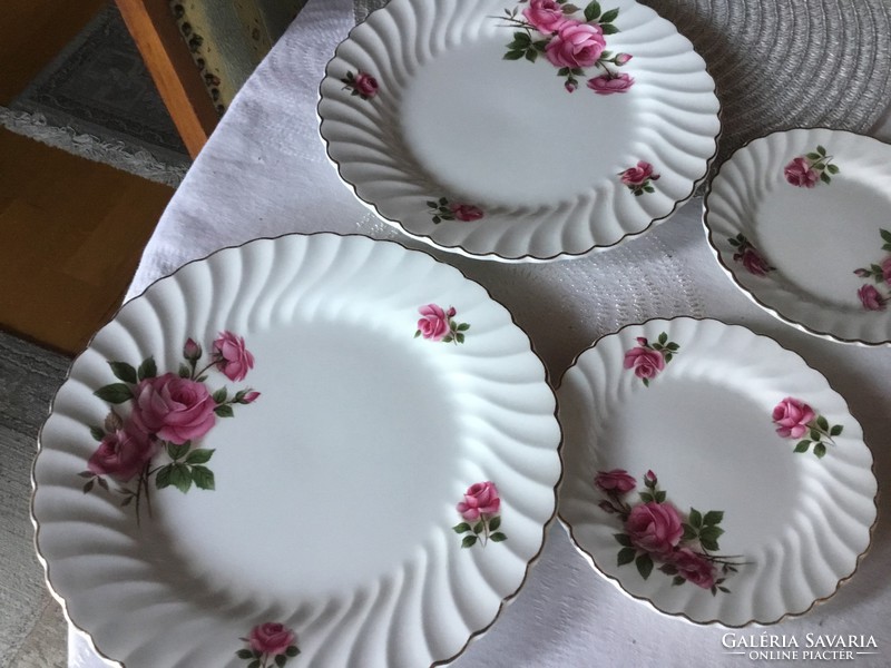 Snowhite Regency angol tányérok, 2 nagy, 2 kicsi (400)