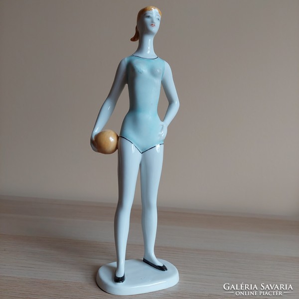 Balogh Béla Hollóházi labdás lány porcelán figura