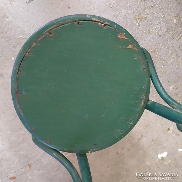 Antik thonet-jellegű szék eladó! 2 db-os