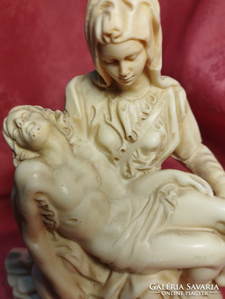Michelangelo's pieta, Mary and Jesus, religious object, alabaster statue