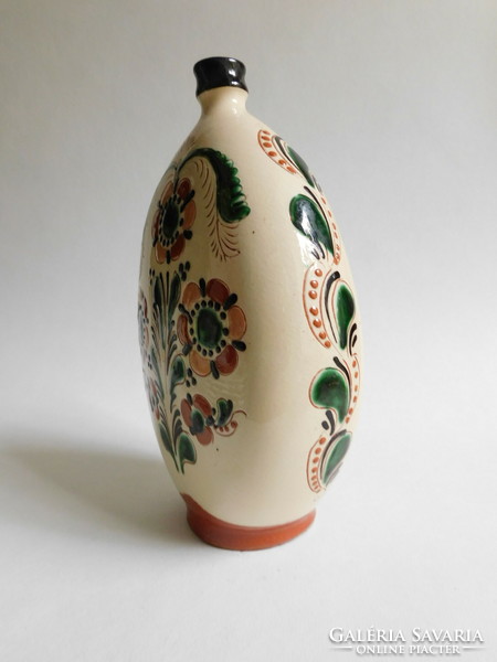 Popular botella with inscription, presumably from Karcagi