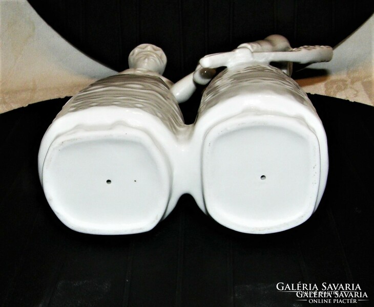 Italozó vadász pár - Fehér Hollóházi porcelán