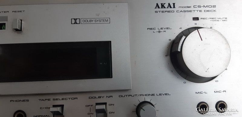 AKAI CASSETTE STEREO DECK   CS - MO2