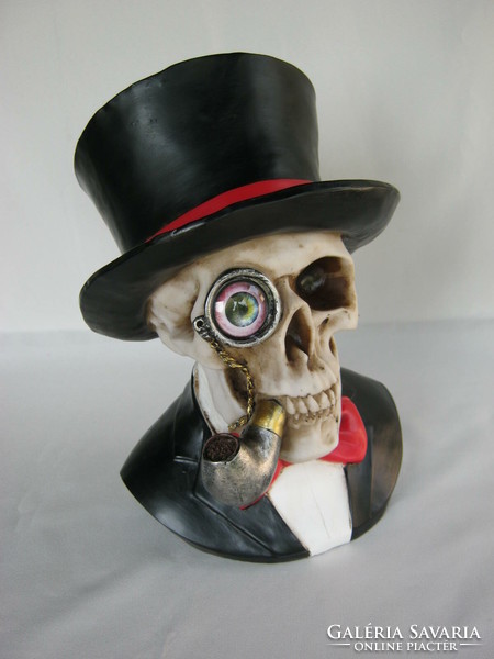 Elegant large skull 28 cm