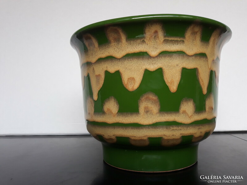 Retro juried ceramic pot