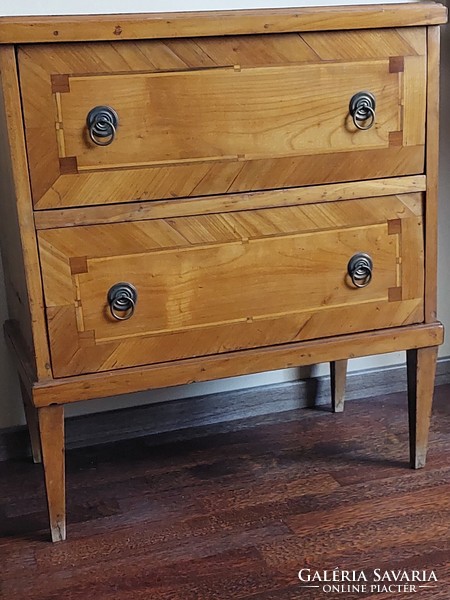 Dresser with inlaid small size 68x40 sheet 80 cm high