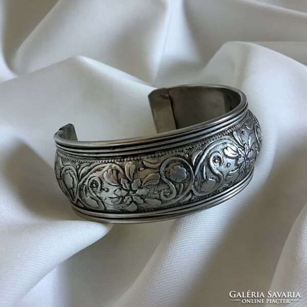 Tibetan bracelet jewelry bracelet flower