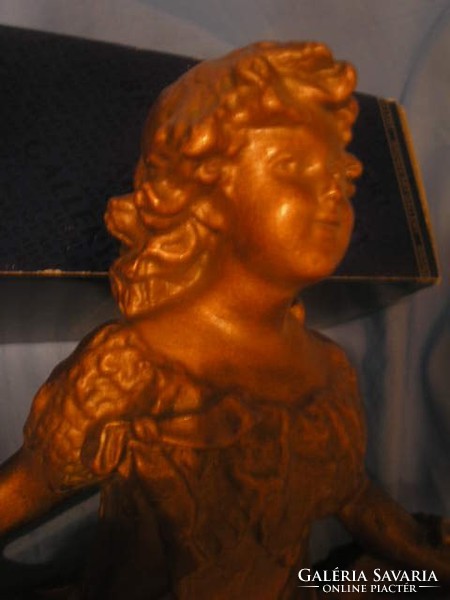 M1-12 sz31 Barokk 40 cm-es szobor Múzeumi másolat érett  óaranyozott  ami szobrászgipszből készült