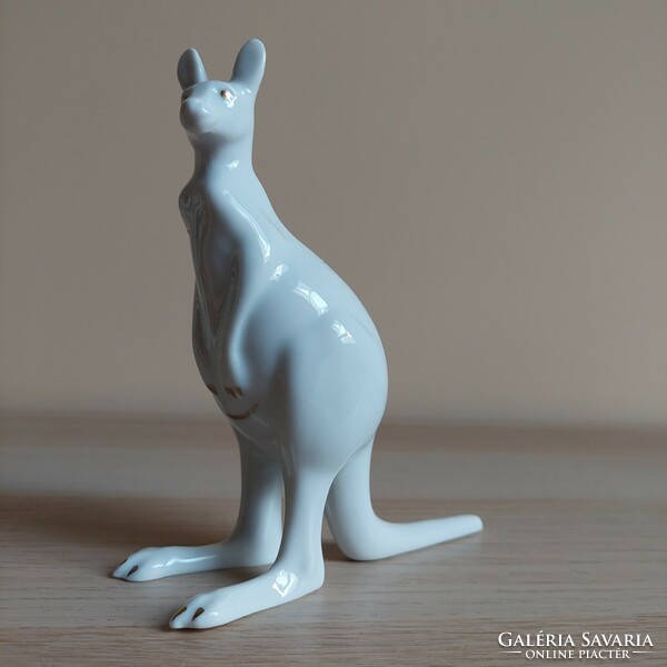 Hollóházi kenguru figura