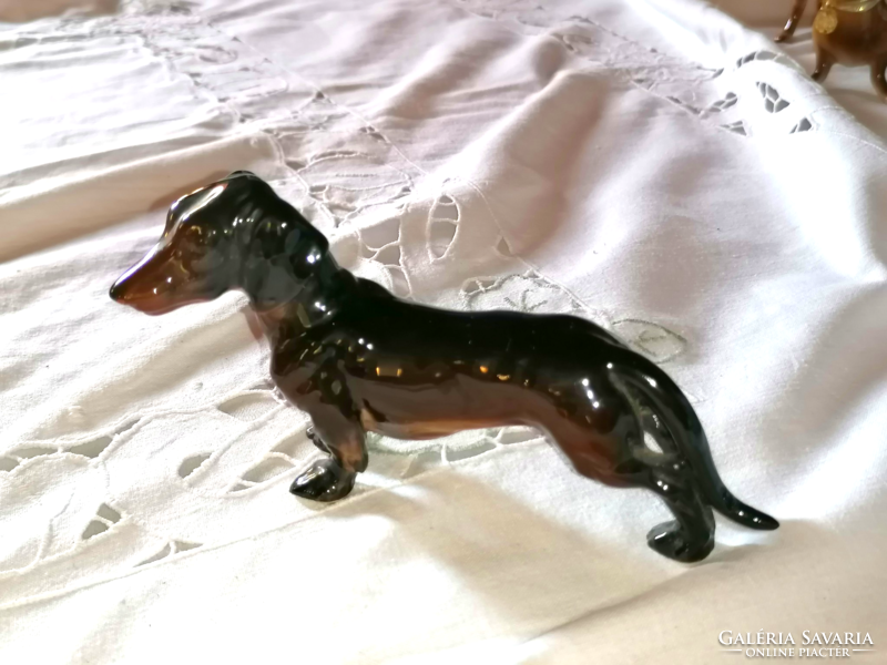 A rare dachshund figurine, presumably a royal dux
