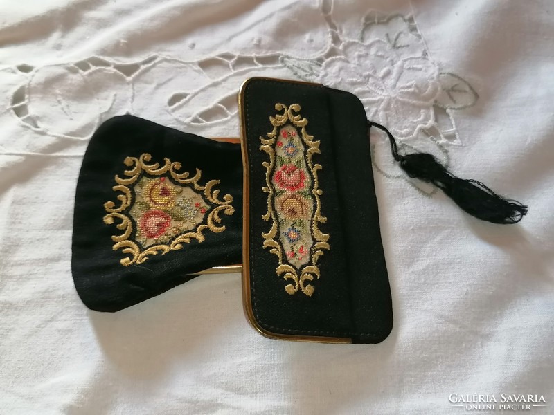 Vintage micro tapestries theater purse and comb holder