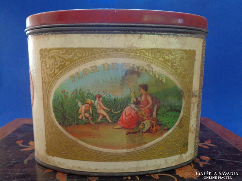 Cuban tin cigar box with putts, ca. 1900