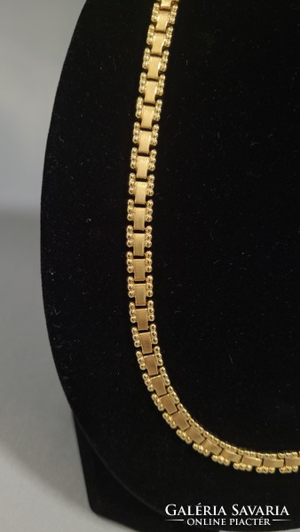 14 K gold necklace 33.95 g