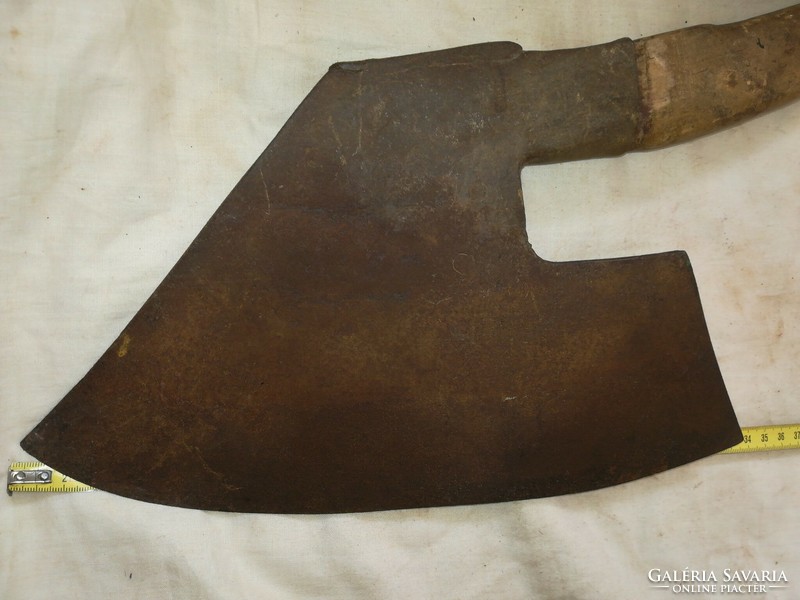 Antik mesterjegyes kovácsoltvas szekerce 18-19 század
