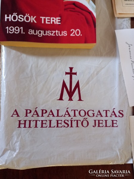 II. János Pál Pápa Magyarországi emlek relikviai
