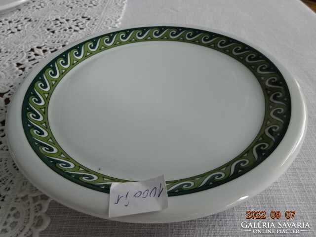 Lilien porcelain Austria, small plate with green pattern, diameter 19 cm. He has!