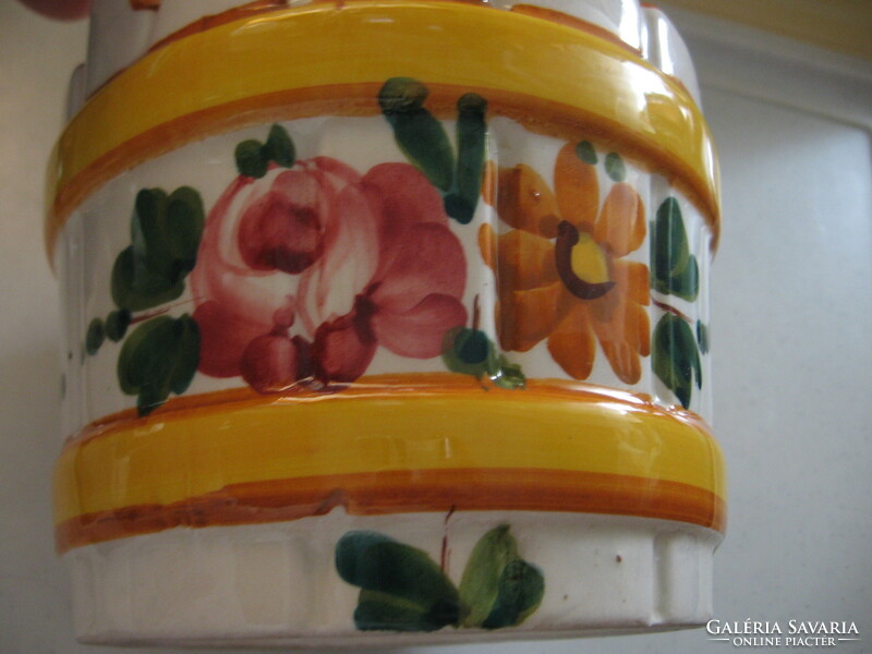 Floral Italian ftd caspo pot shape